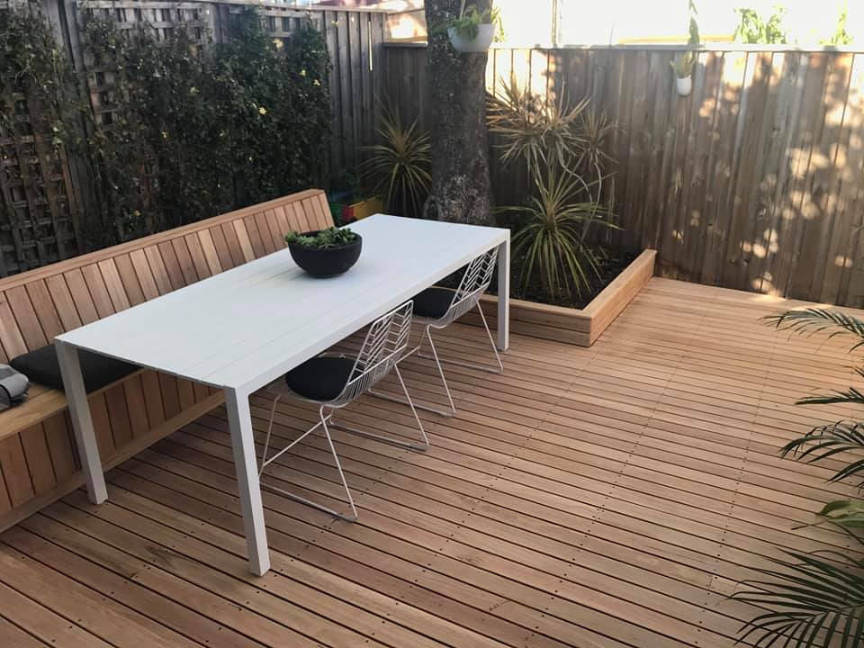 Timber Bench & Alfresco Dining Area