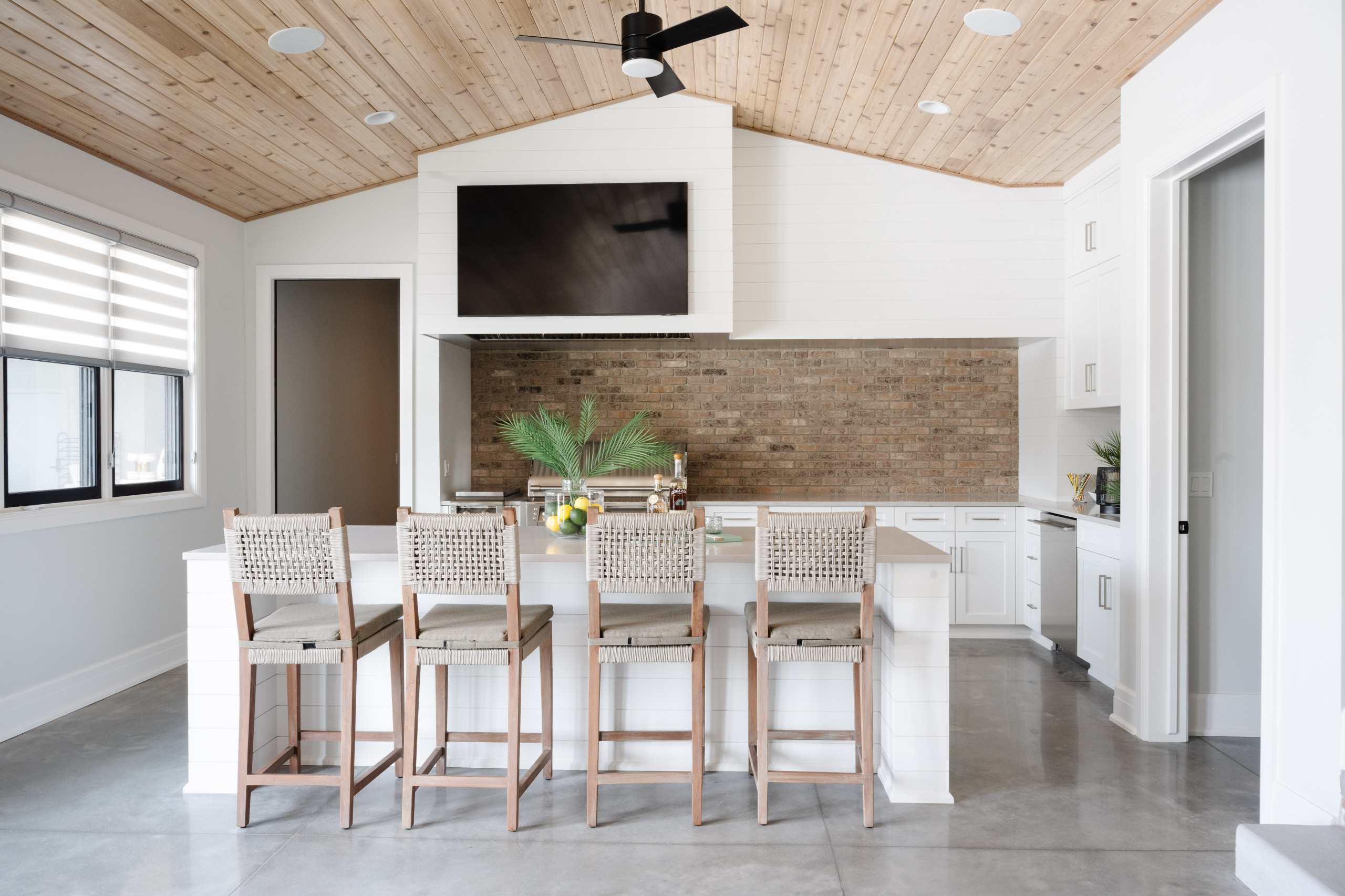 Contemporary Transitional Estate Home | Custom Build