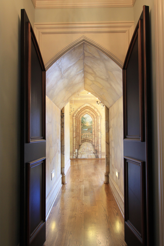 Traditional hallway in Atlanta.