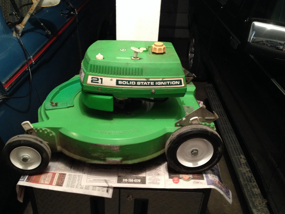 Lawn boy d600 engine hotsell