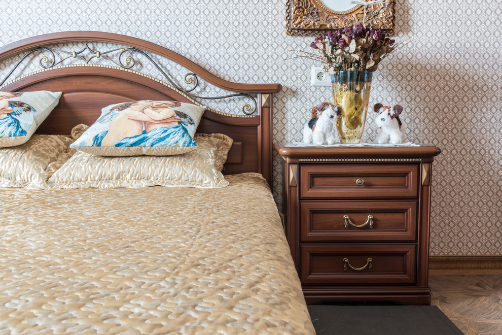 Спальня для гостей в классическом стиле