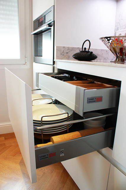 Gaveta vertical para organizar especieros en cocina  Diseño muebles de  cocina, Almacenaje de cocina, Decoración de unas