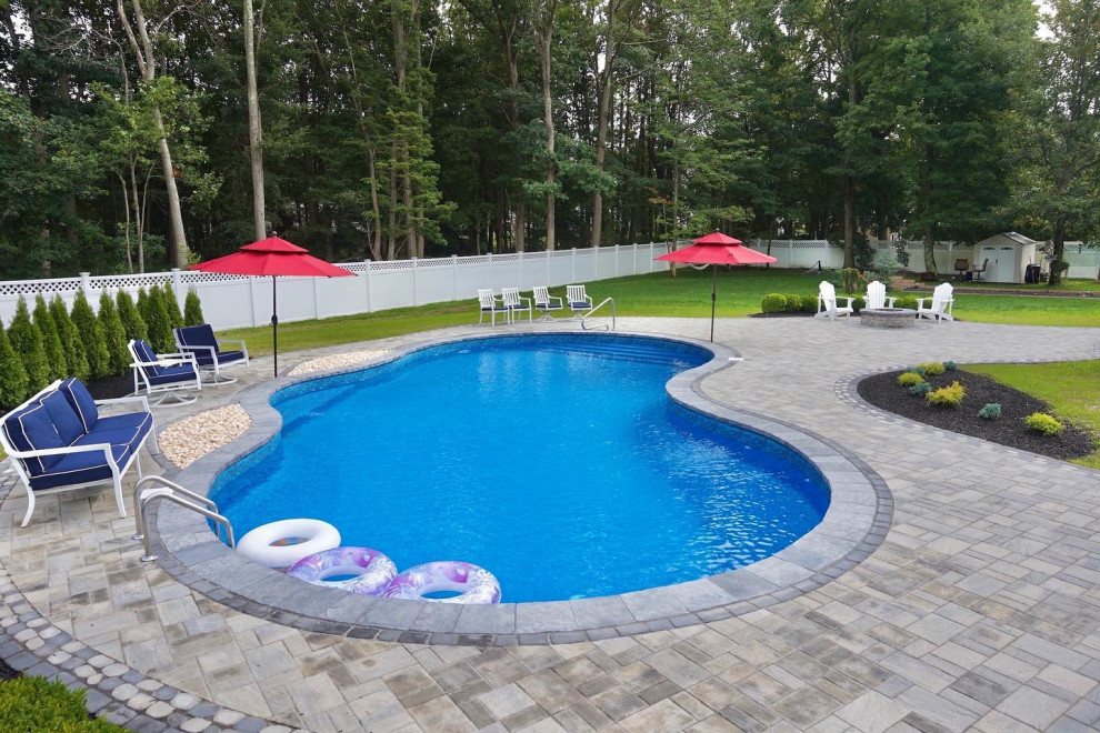 Manalapan, NJ: New Pool Patio Installation