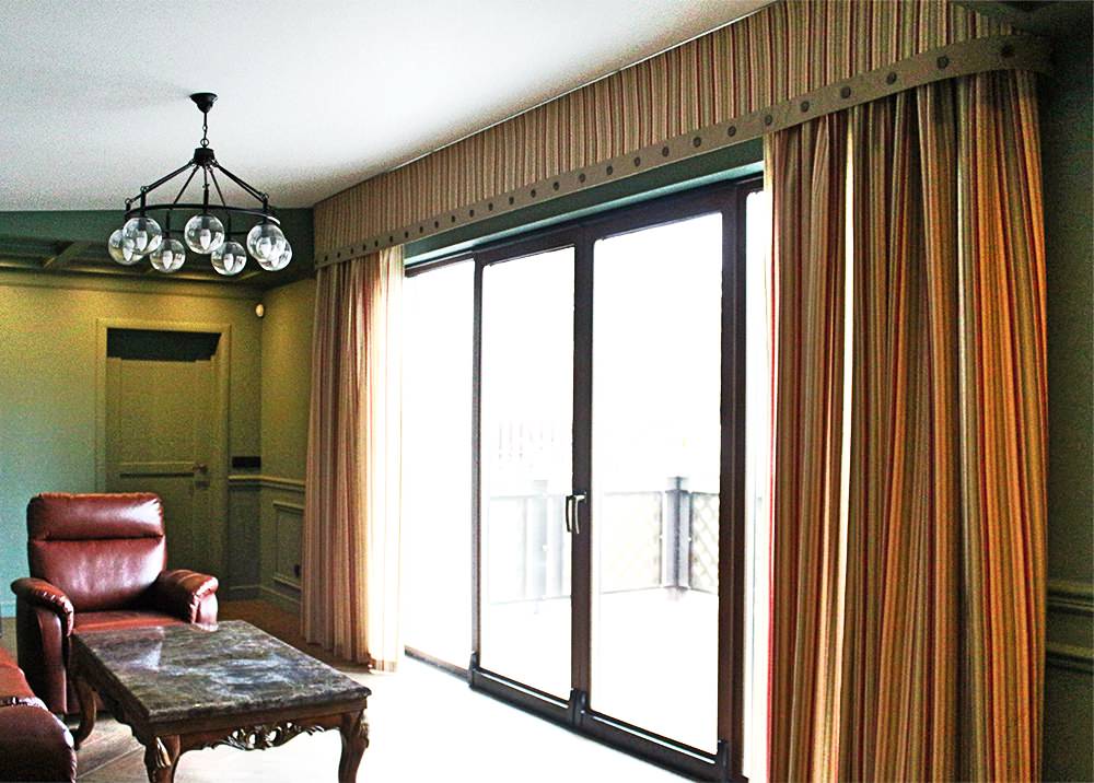 Шторы с ламбрекенами