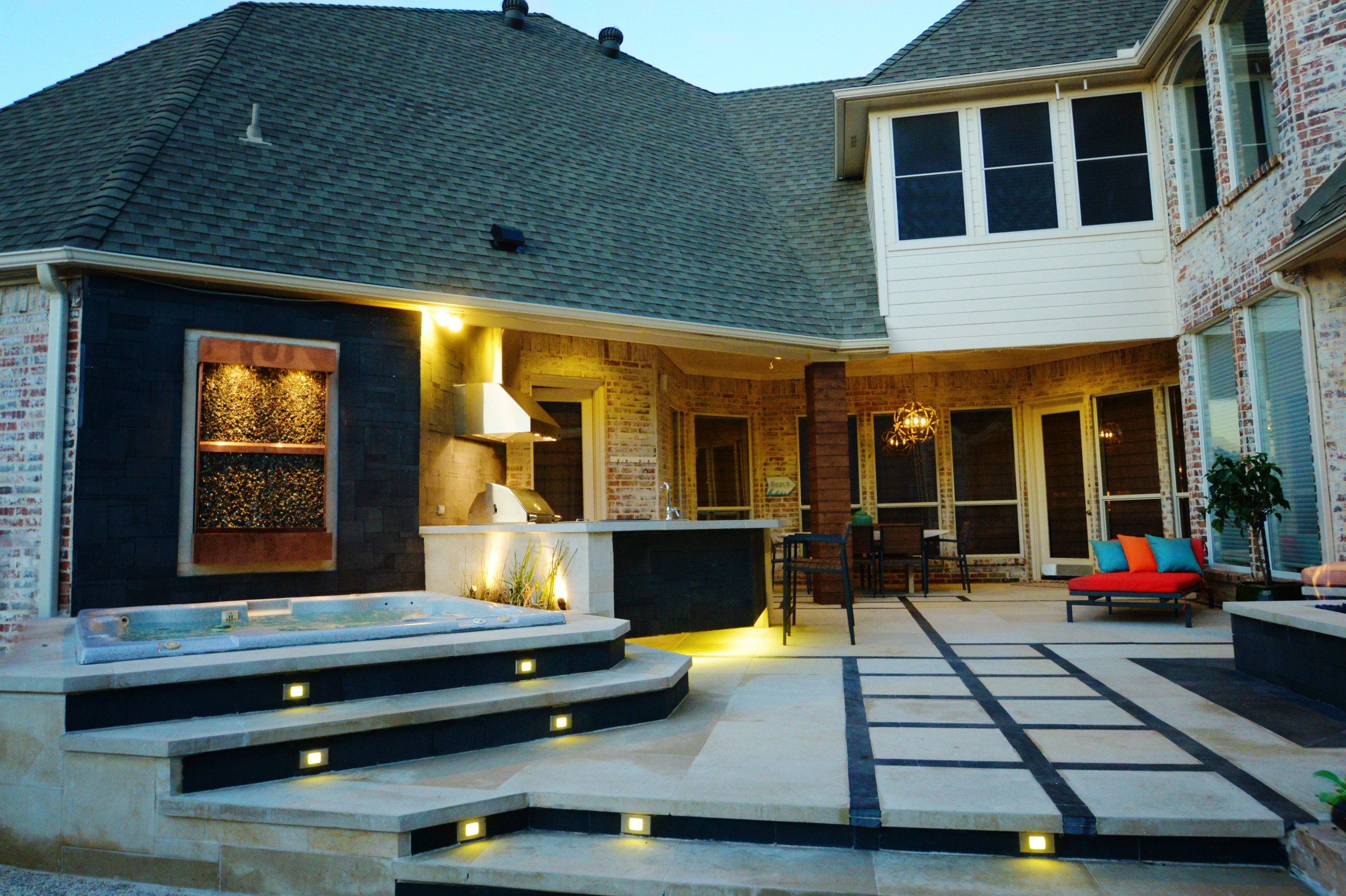 Outdoor Contemporary Patio