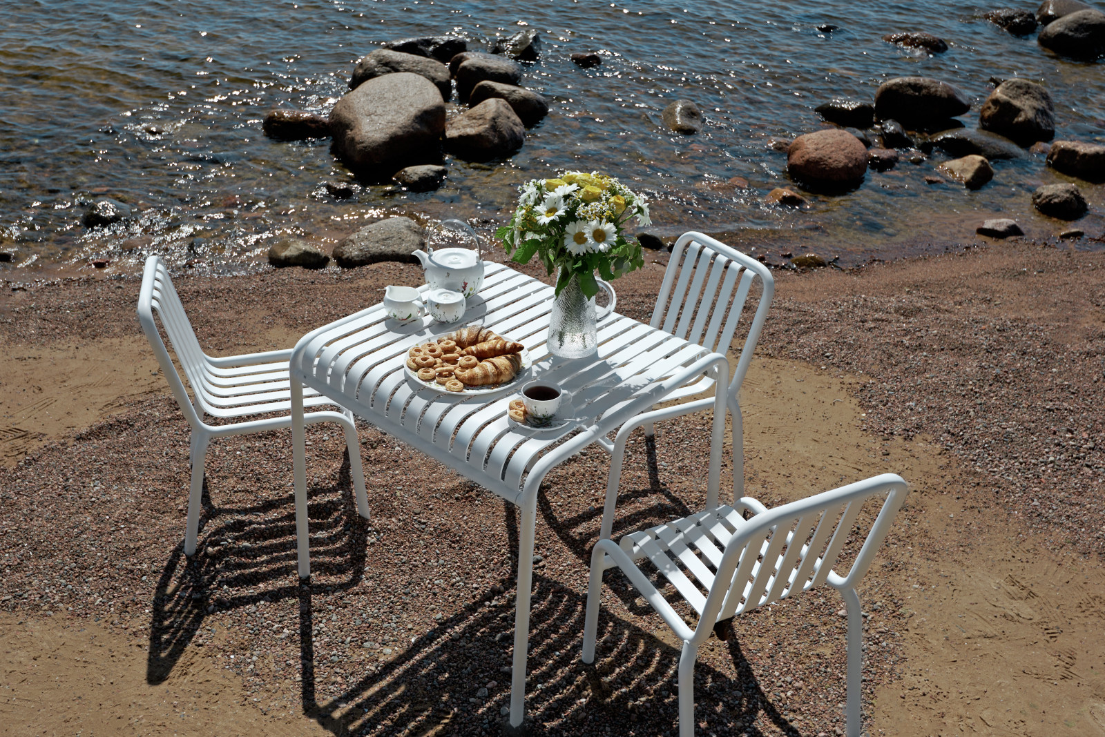 Мебель из металла