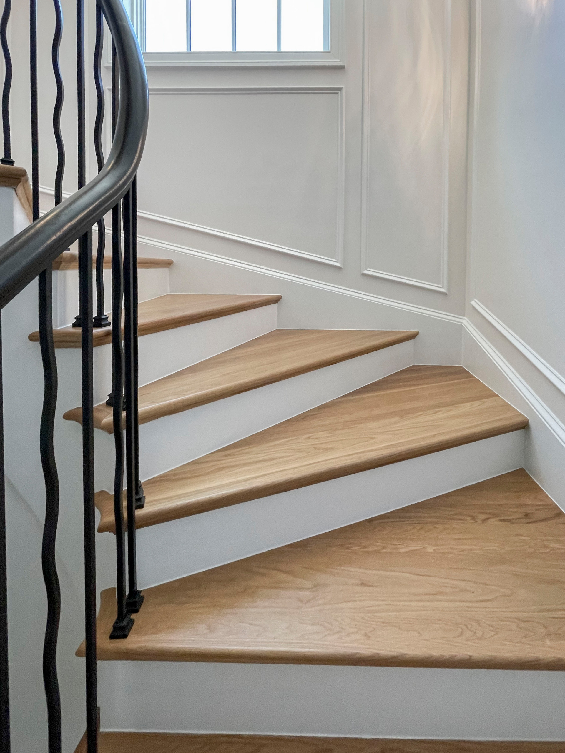 106_Modern Balustrade System Meets Traditional Winding Stairs, Aldie VA  20105