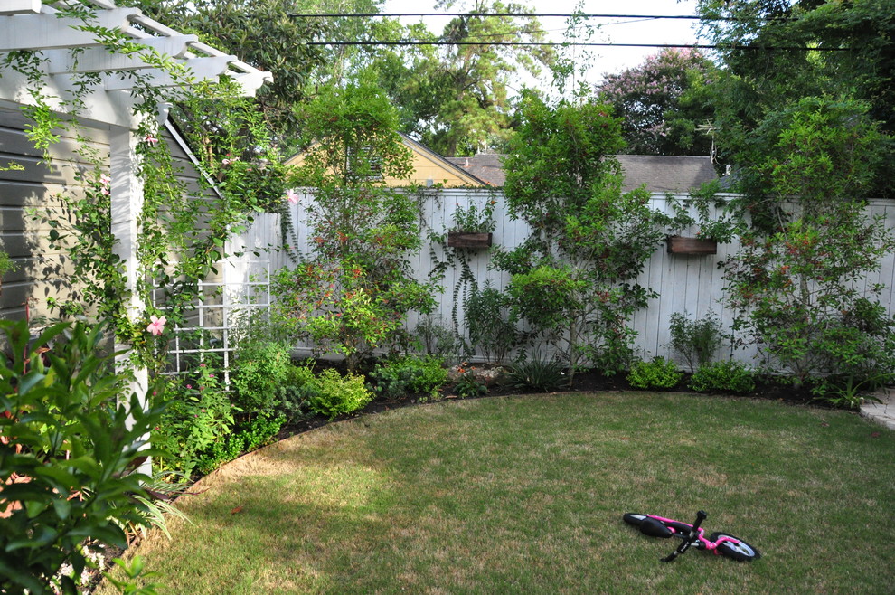 Design ideas for an eclectic garden in Houston.