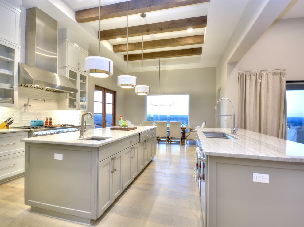 Photo of a contemporary kitchen in Austin.
