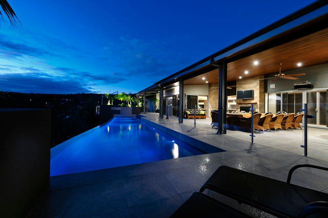 Project - Darlington contemporain-piscine