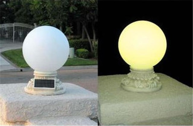 Homebrite Solar Power 10" Glass Globe Handcrafted Entrance Light