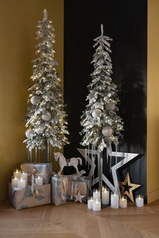 Новогоднее декорирование интерьера