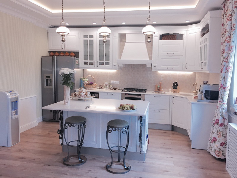 Кухня Джулия в частном доме г. Всеволожск (фабрика РИМИ)