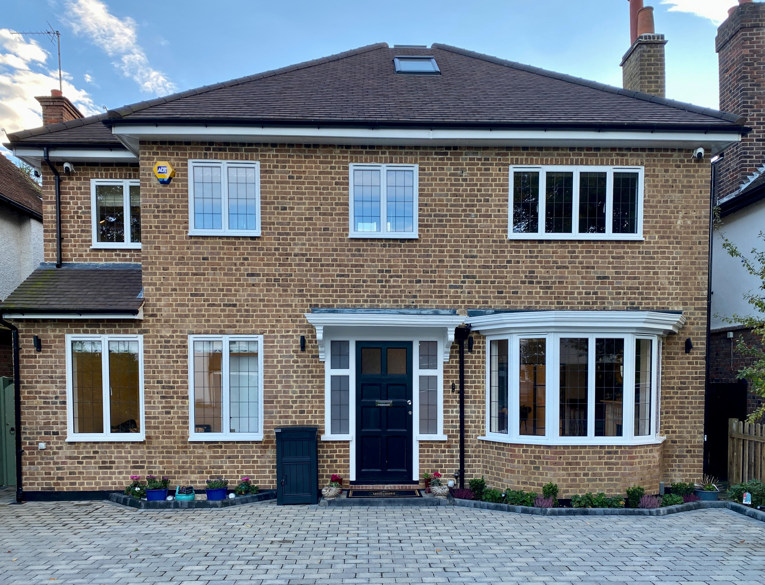 Minimalist exterior home photo in Hertfordshire