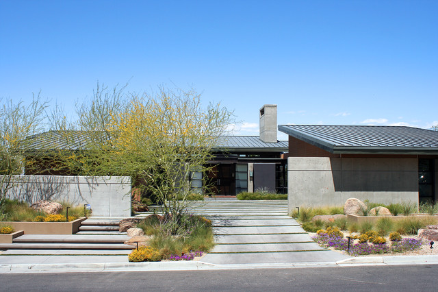 Palm Desert Residence contemporary-traedgaard