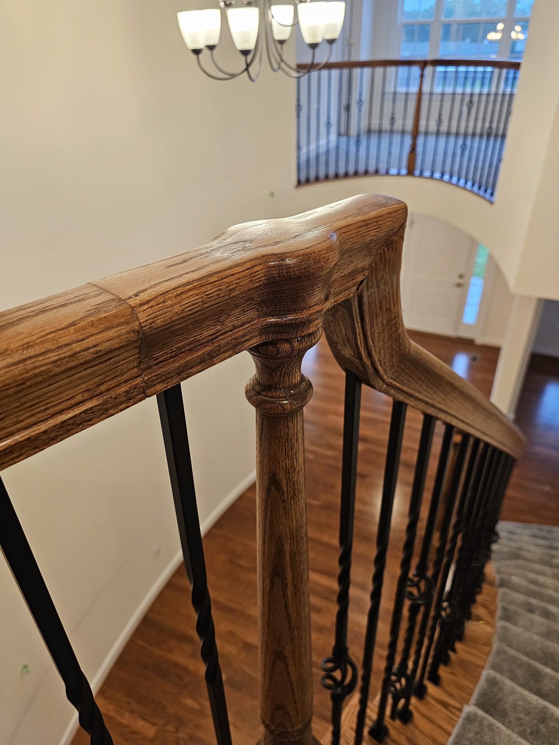 128_Grand Entryway Elliptical Staircase, Nokesville, VA 20181