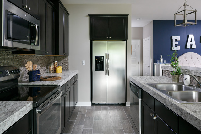 Enclave at Eagle Cliff, Ozark C1 Elevation kueche