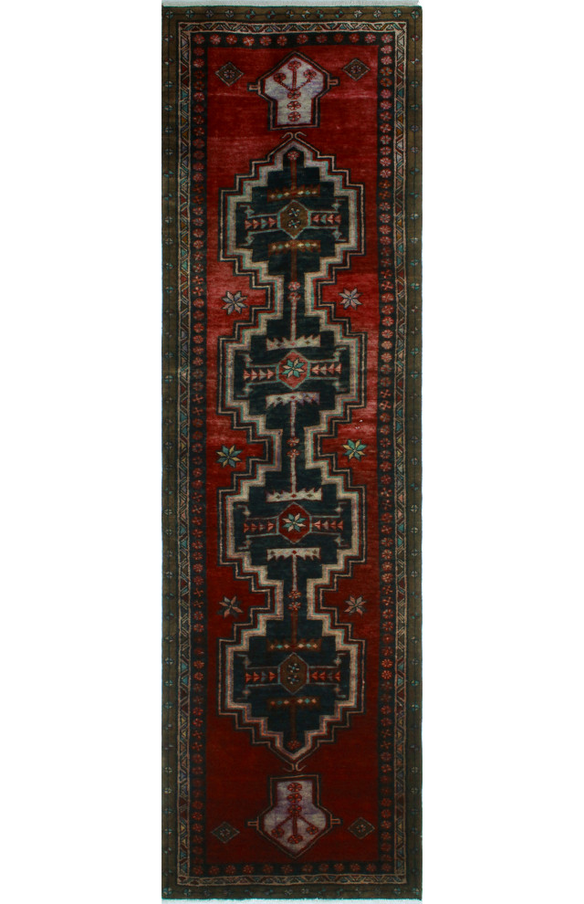 Safavieh Wyndham Collection WYD201A Handmade Modern Premium Wool Runner 2'3 x 9' Red