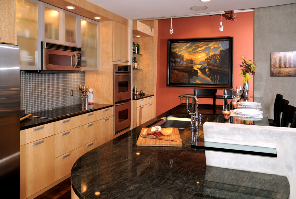 Pershing kitchen