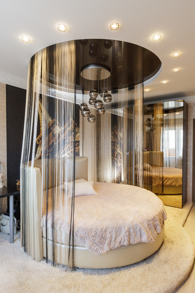 Черное и цветное