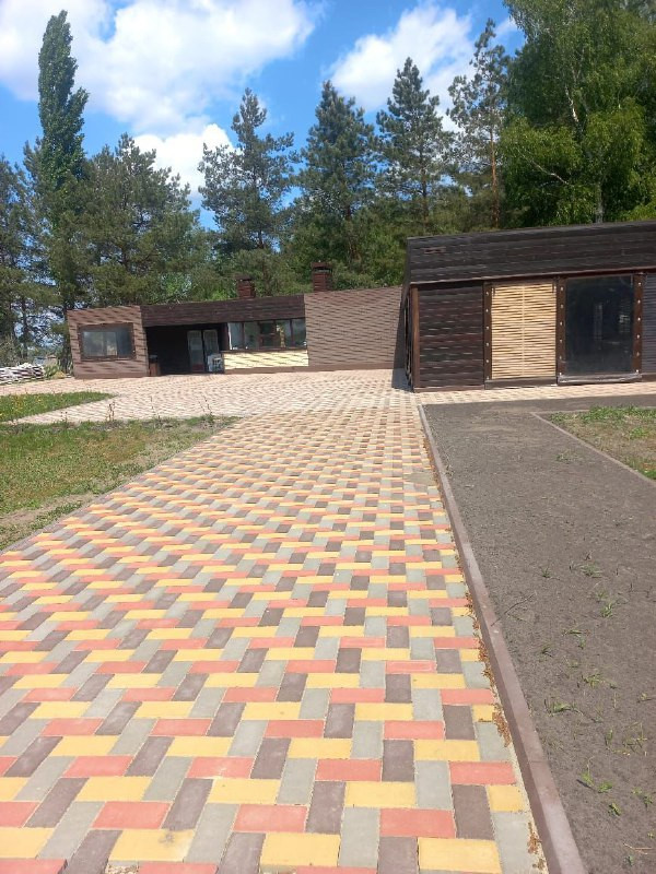 Укладка тротуарной плитки