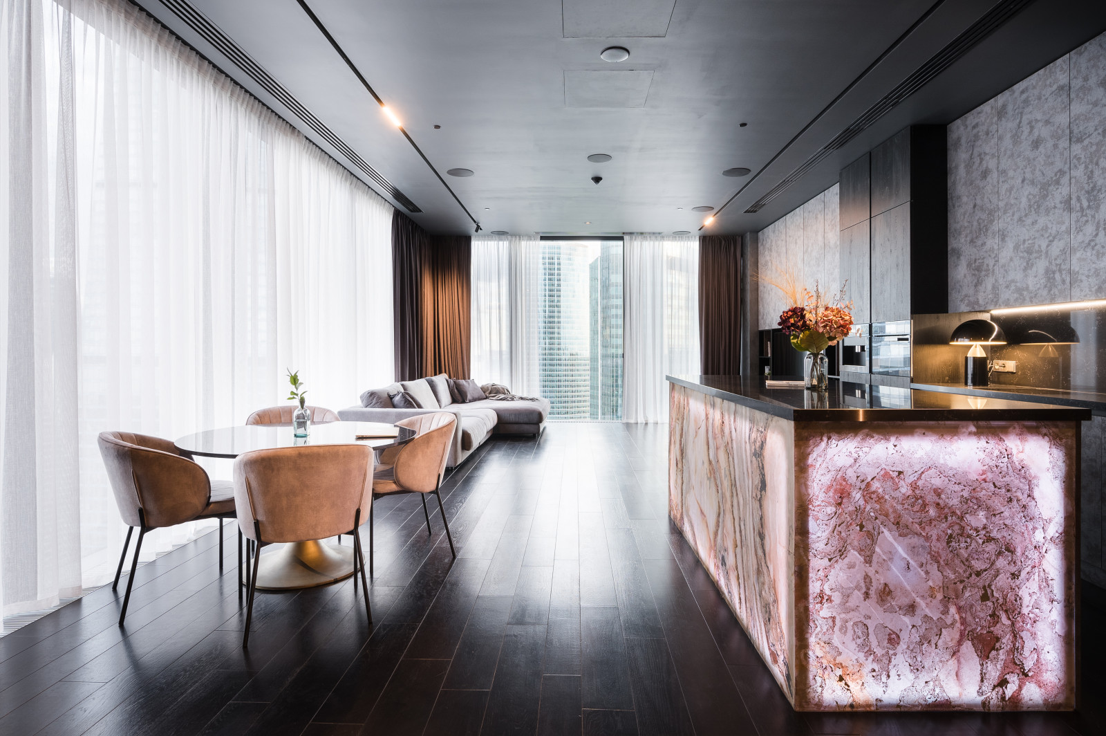 Апартаменты в Neva Towers