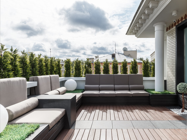 Вид на Кремль contemporary-deck