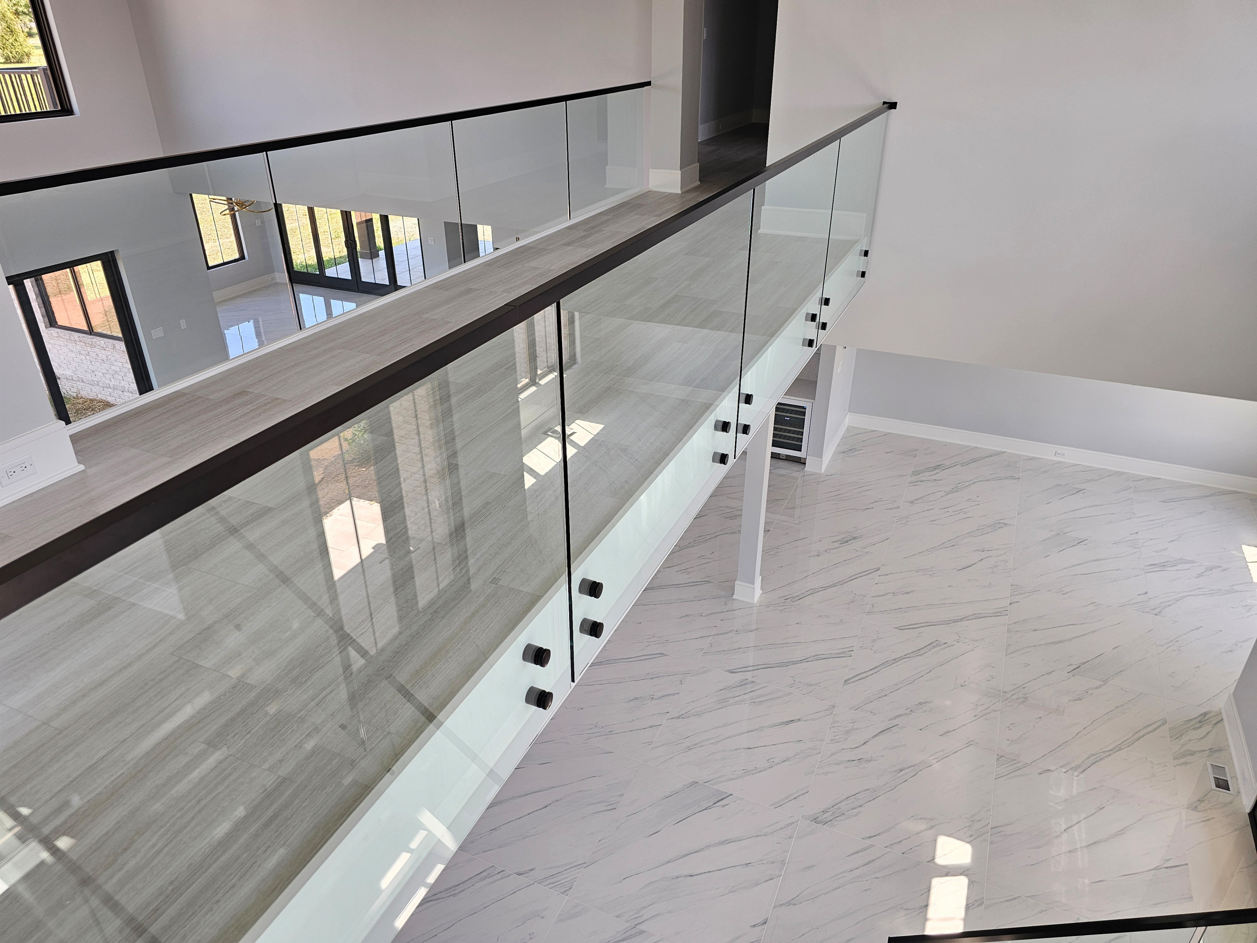 125_Modern Open Rise Stair with Glass Balustrade, Aldie, VA 20105