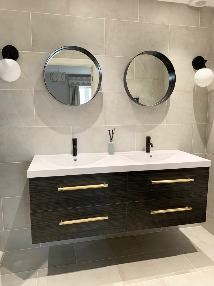 Photo of a small modern master bathroom in Hertfordshire with flat-panel cabinets, black cabinets, porcelain tile, porcelain floors, an open shower, a double vanity and a floating vanity.