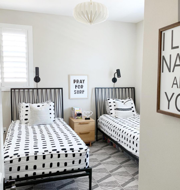 Modern Minimalist Farmhouse: Customer & Collaborator- Audrey Crisp scandinavian-bedroom