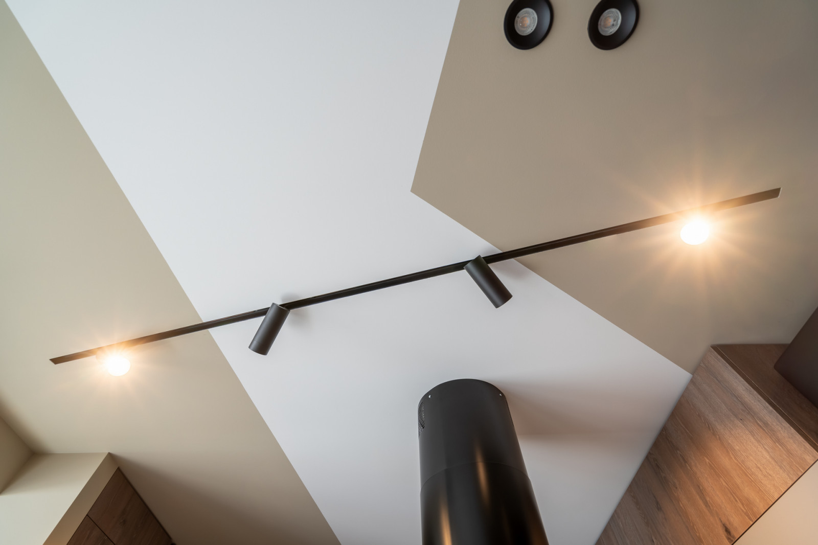 Пятиугольная кухня