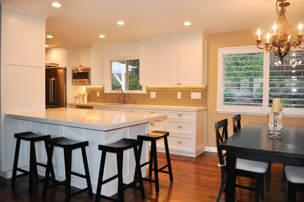Inspiration for a large transitional home design remodel in San Francisco