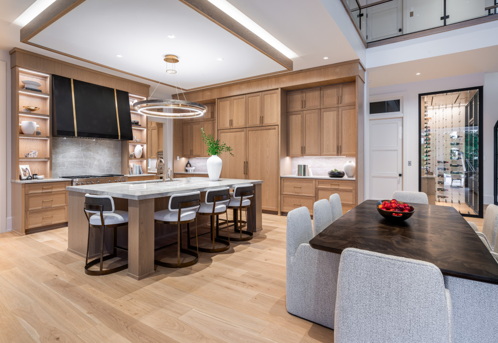 Example of a transitional kitchen design in Miami