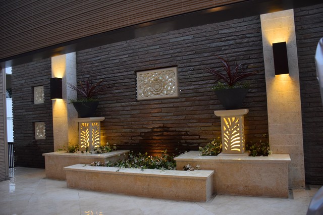 バリ風パティオガーデン 有限会社ガーデンクリエイト 兵庫県ｉ様邸 Asian Tokyo Suburbs By Proの庭照明 ライティングマイスター Houzz Uk