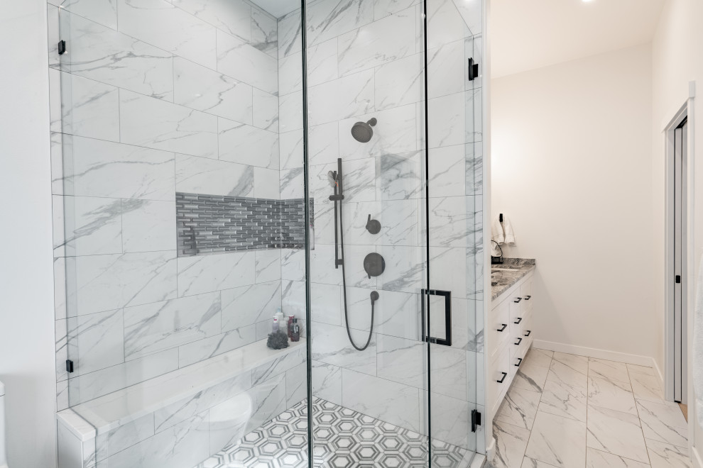 Laurel Kitchen, Laundry & Primary Bath Renovation