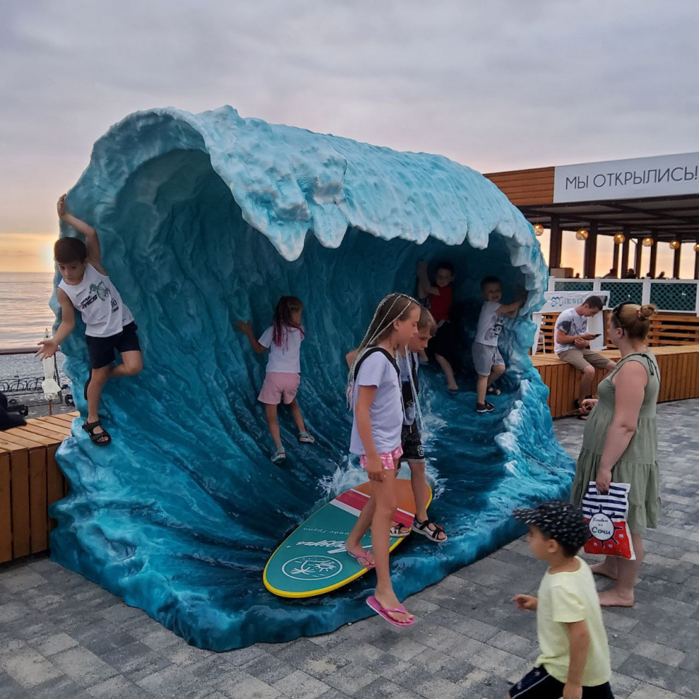 Фигуры из стеклопластика