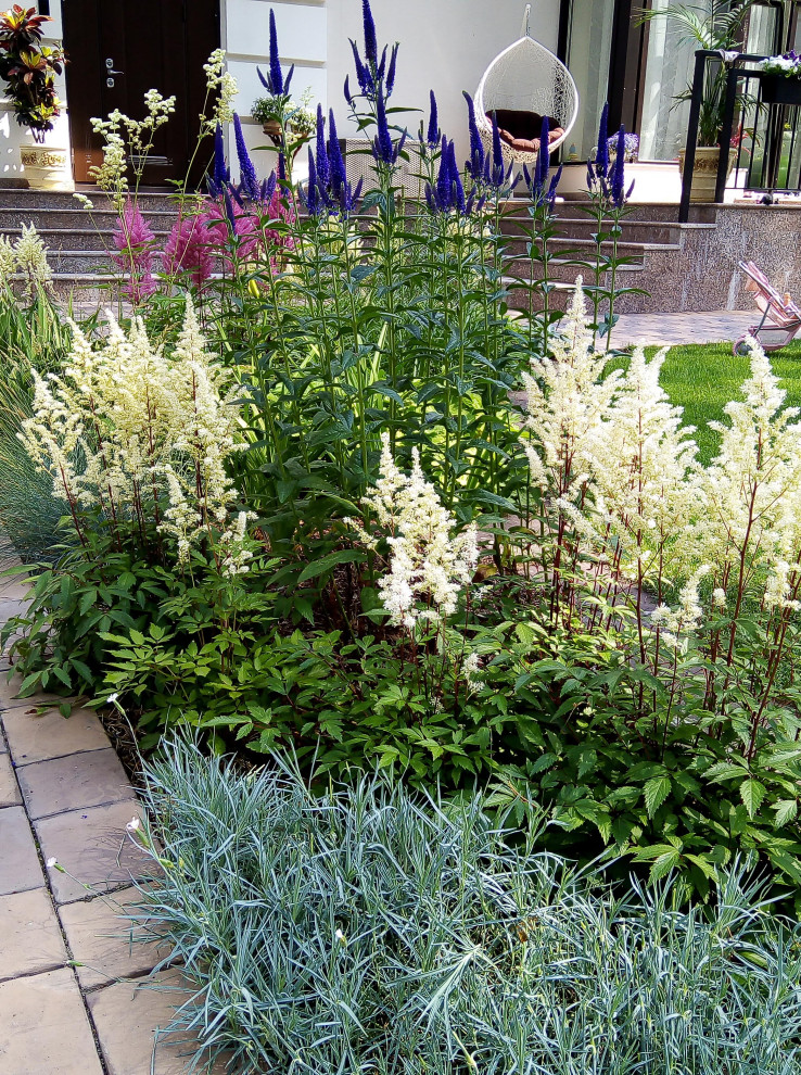 Цветники под пологом леса