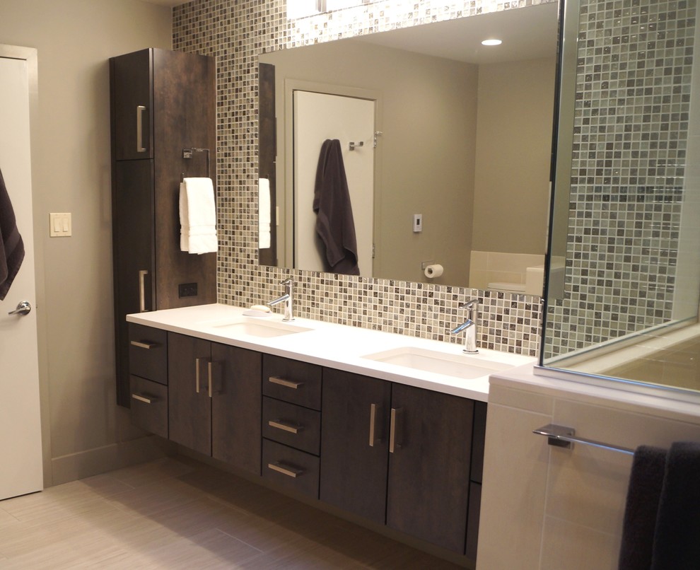 This is an example of a modern bathroom in Philadelphia.