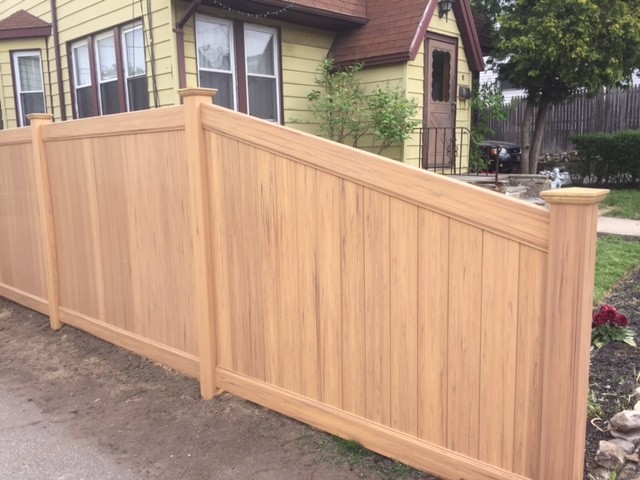 6 Ft High Activeyards Dogwood Vinyl Fence In Cypress New York By Fence Factory Inc Houzz Ie