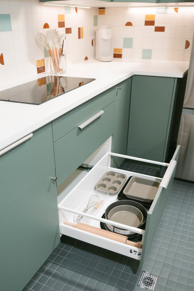 Reed College Area Basement Apartment