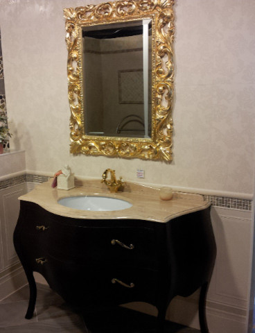 Roberto Cavalli Floor Tile- Valentino Wall Tile Bathroom