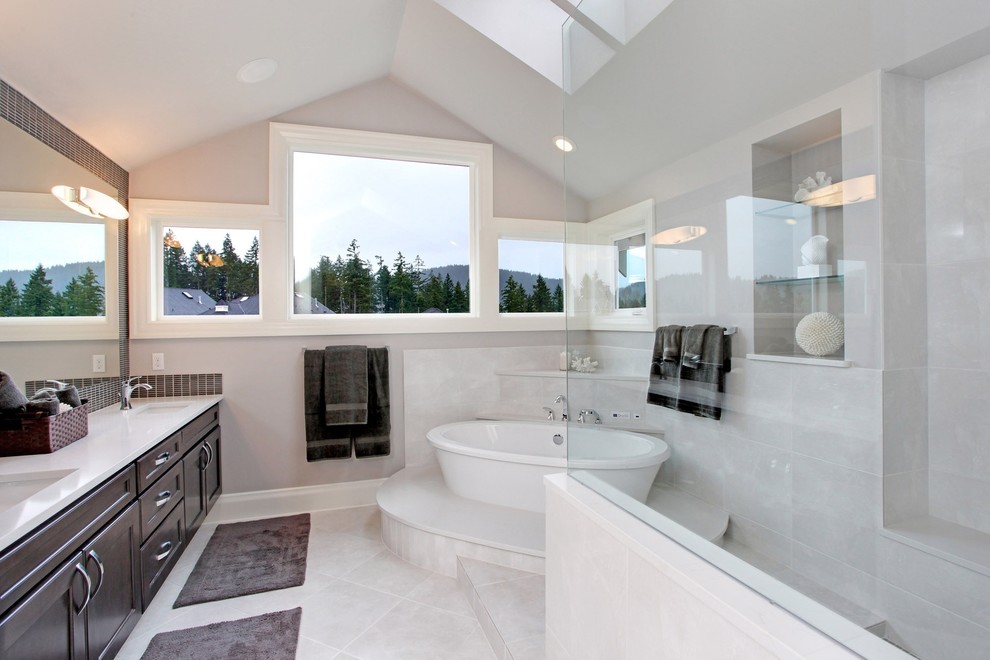 Inspiration for a transitional bathroom remodel in Seattle