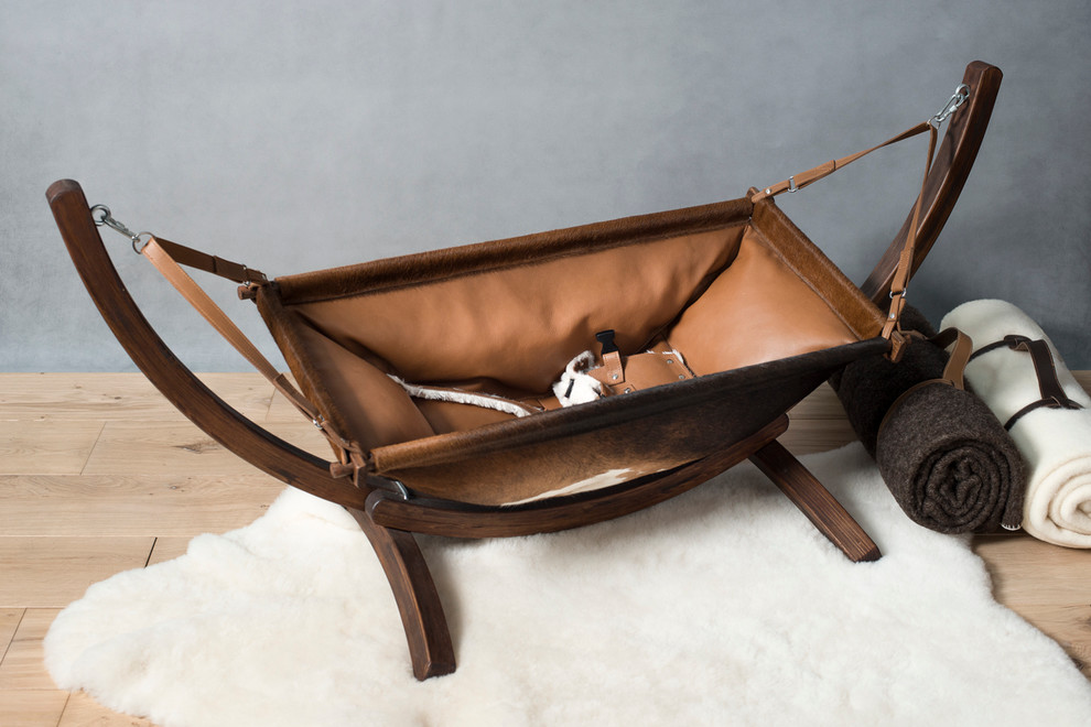 Aménagement d'une chambre de bébé neutre craftsman.