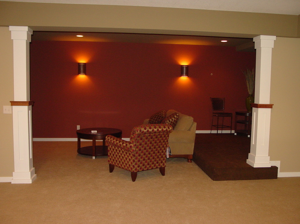 Example of a cottage family room design in Minneapolis