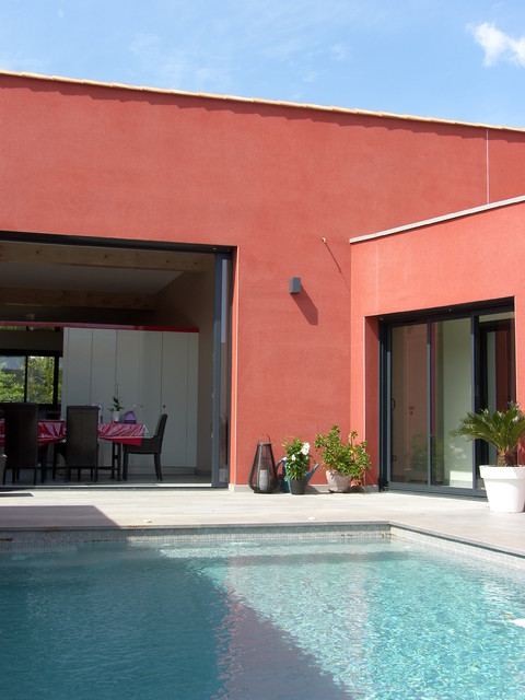 Maison "patio" contemporaneo-piscina