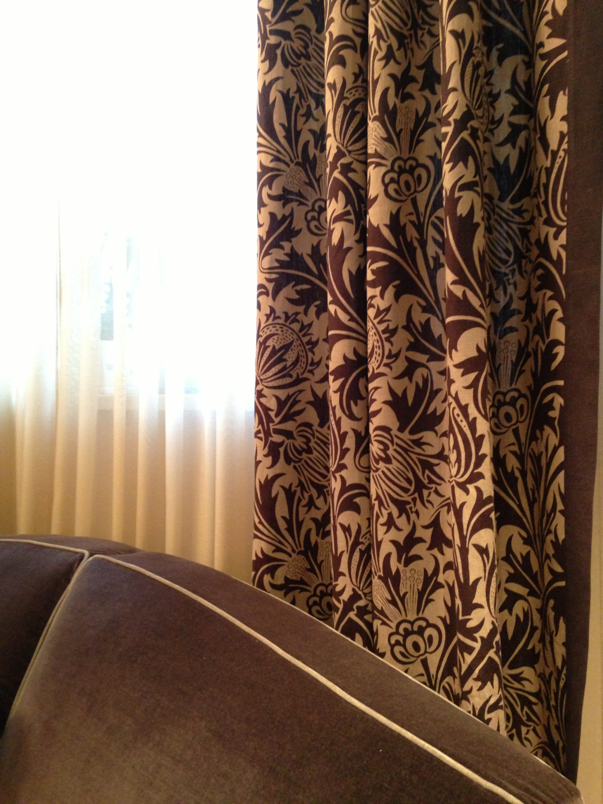 Оформление окон в 2-ухуровневой квартире