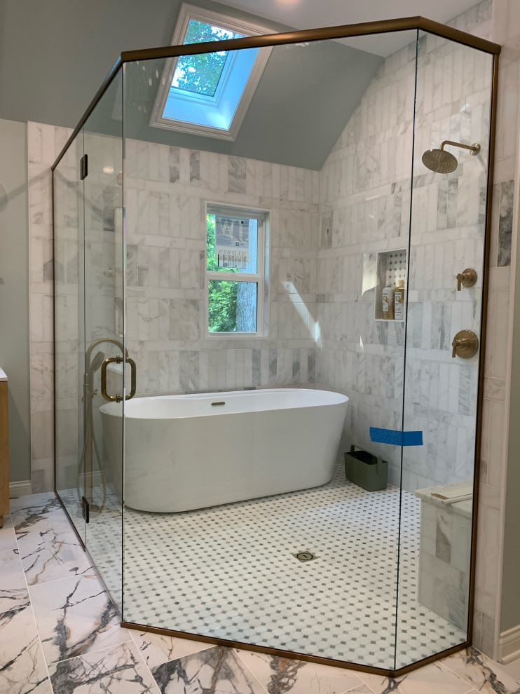spacious walk-in shower/wet room.