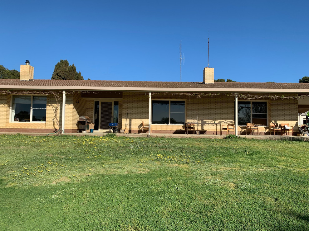 70’s pale yellow brick colour scheme advice!!!! Houzz AU