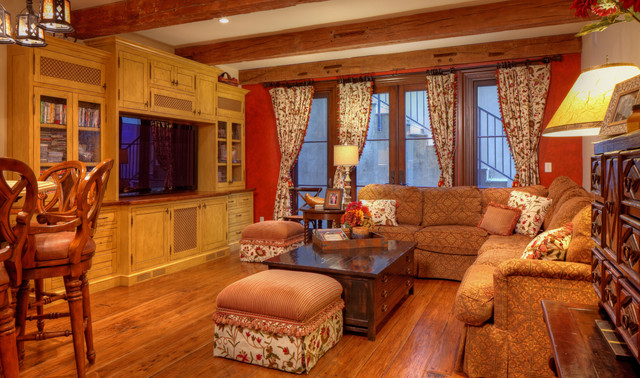 Rustic Mediterranean mediterranean-home-cinema