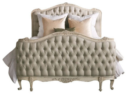 Sophia Bed by Eloquence, Weathered White, Queen. Swedish decor inspiration, French and Gustavian Design Style from Eloquence. #swedish #interiordesign #frenchcountry #gustavian #nordic #decoratingideas #whitedecor #eloquence #furniture